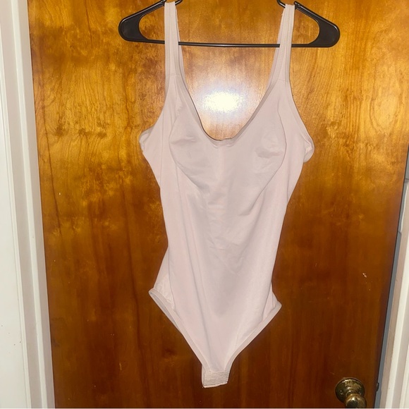PINK by Victoria Secret Body suit. SZ 42C - Picture 5 of 5